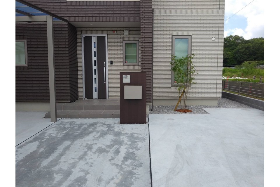 門回り　afterの画像