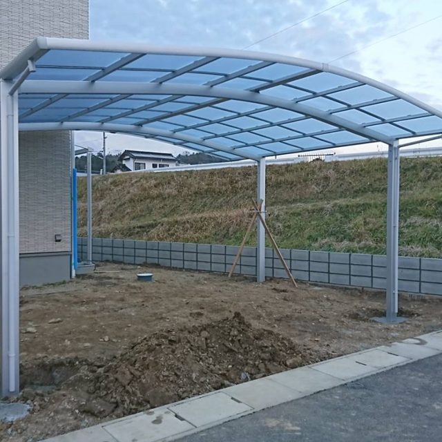 カーポート組立完了の画像