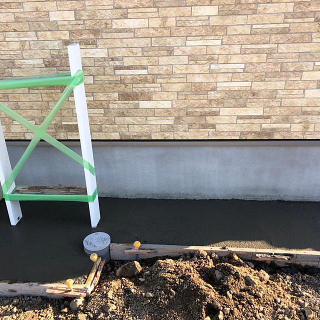 宅配ＢＯＸ施工途中の画像