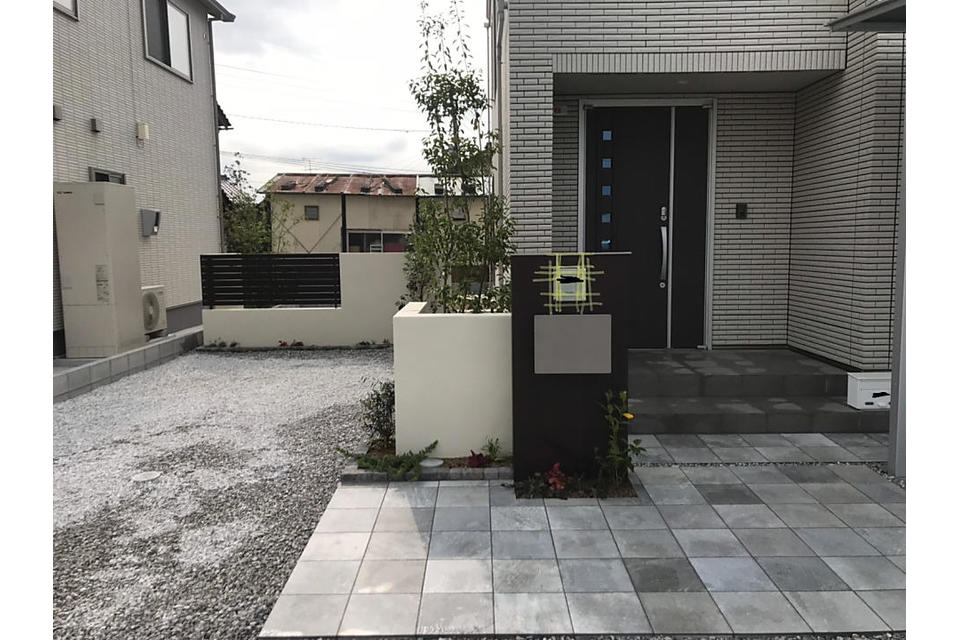 門柱・門袖・アプローチの画像