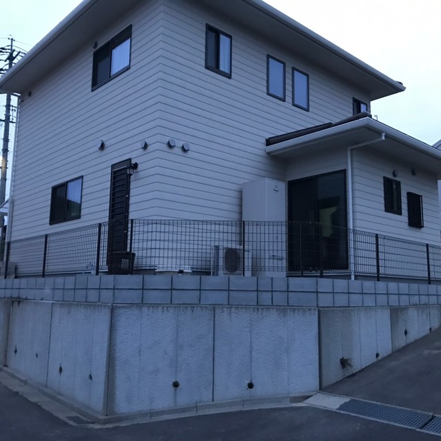 境界フェンス設置の画像