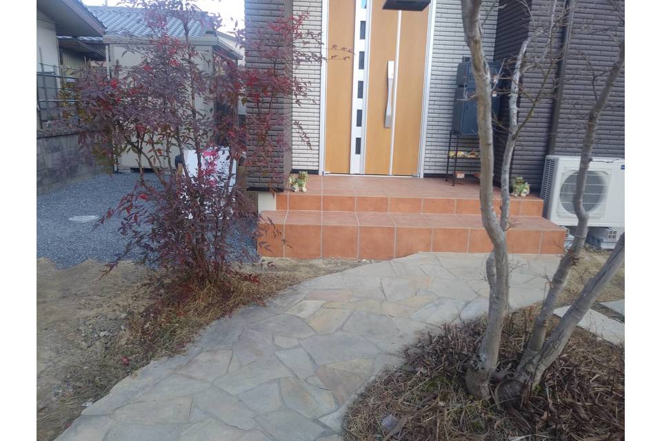 玄関（工事前）の画像