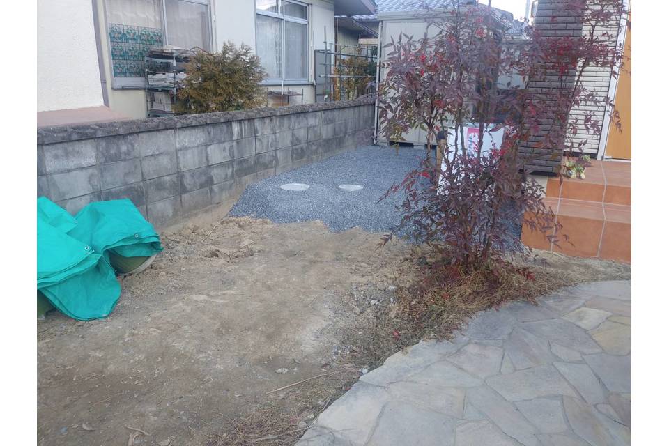 お庭（工事前②）の画像