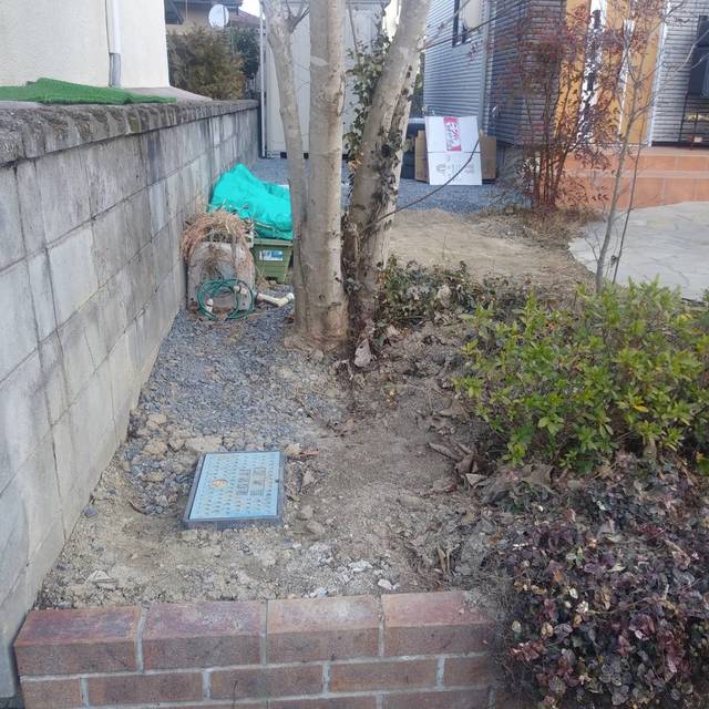 お庭（工事前③）の画像