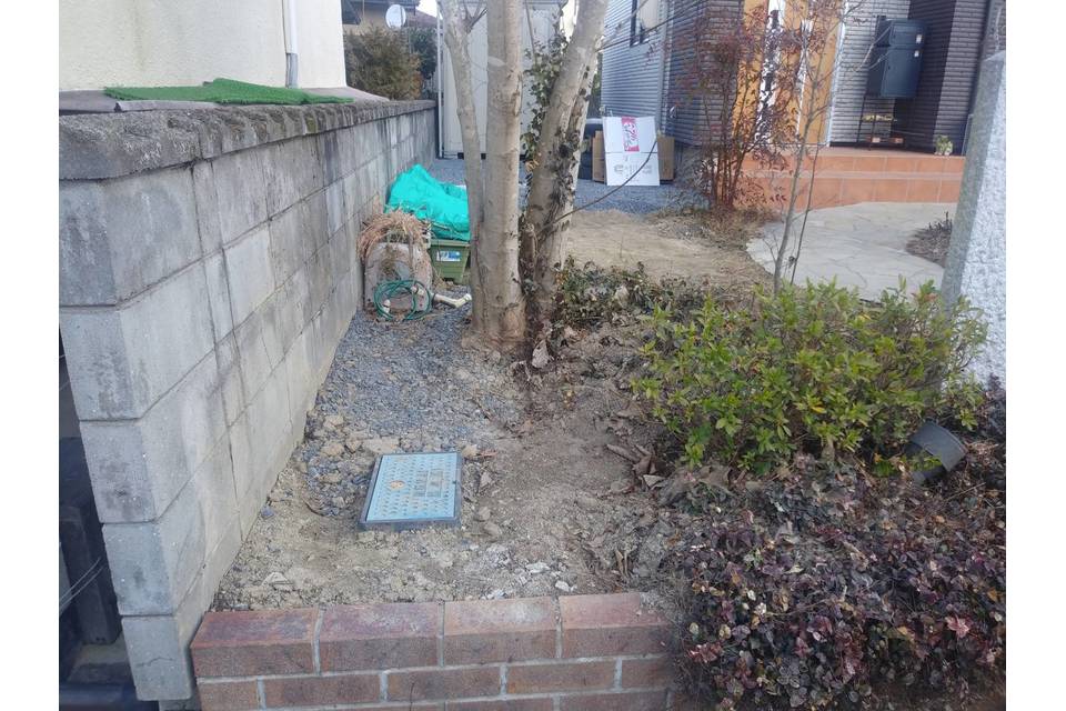 お庭（工事前③）の画像