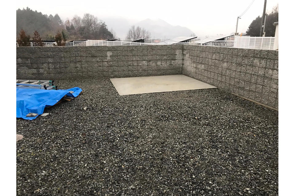 物置土間の画像