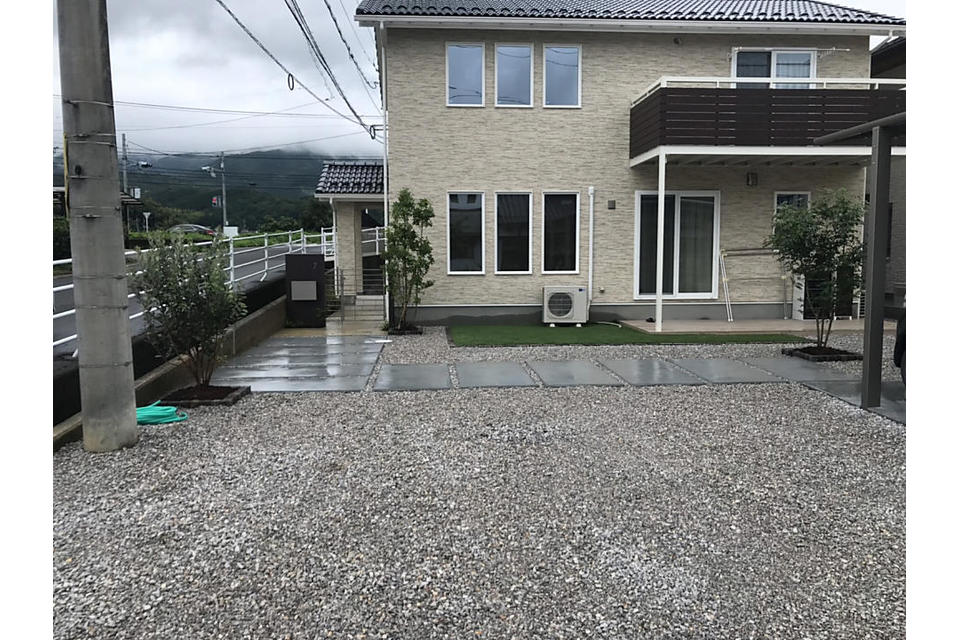 アプローチまわり完成③の画像