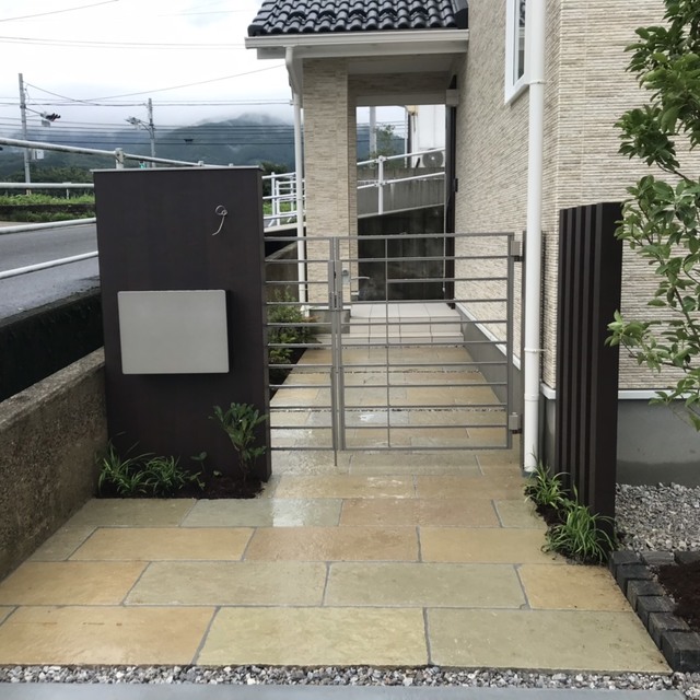 アプローチまわり完成②の画像