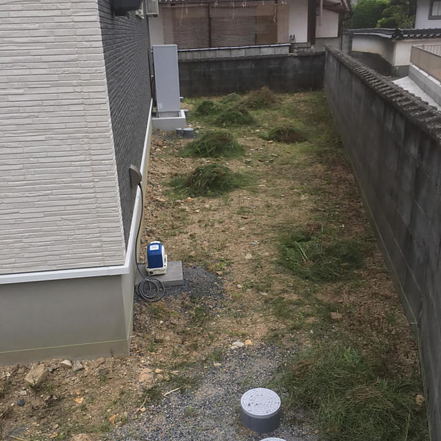 砂利敷き施工前の画像