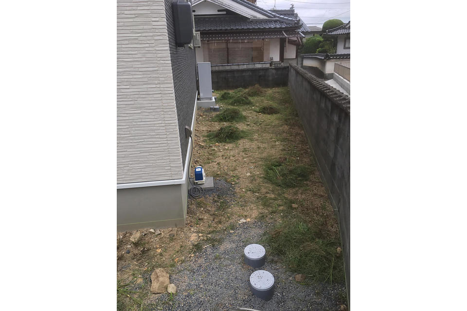 砂利敷き施工前の画像