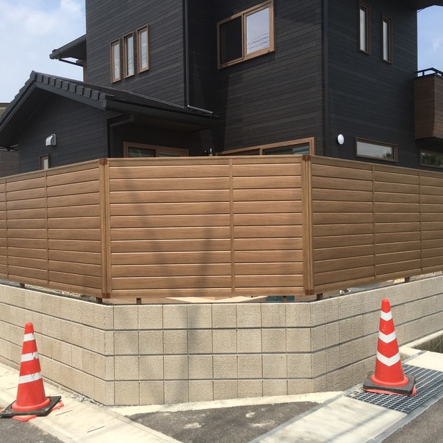 目隠しフェンスの画像