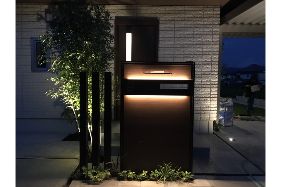 門柱（ライトアップ）の画像