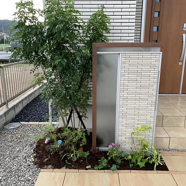 門柱＋植栽①の画像