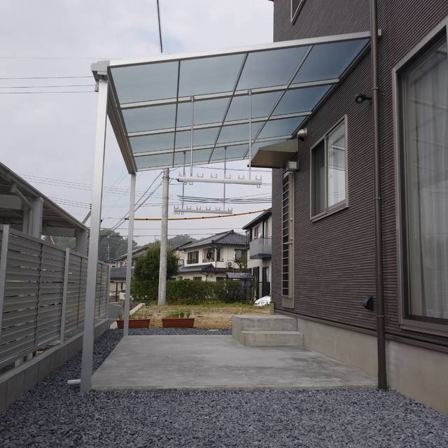 テラス屋根（物干し付）の画像