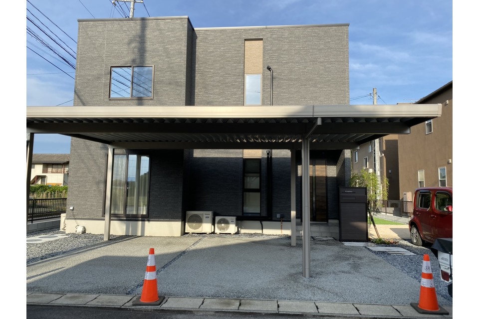 カーポート・透水性コンクリートの画像