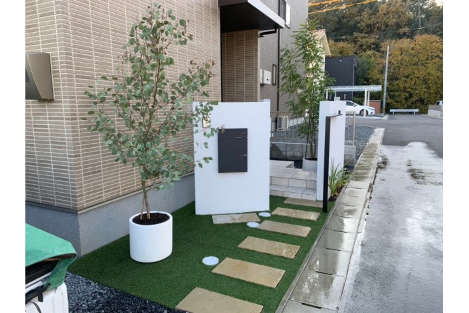 人工芝・タイルの画像