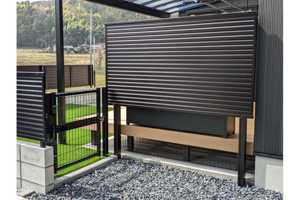 目隠しフェンスの画像