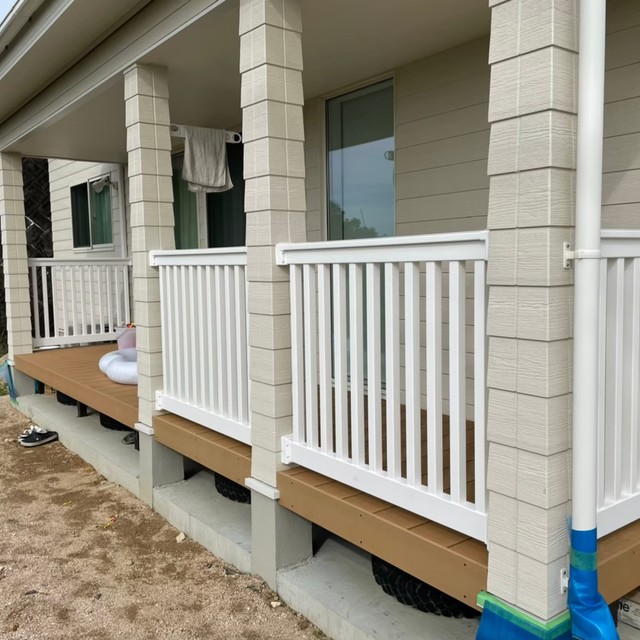 カバードポーチ・フェンスの画像