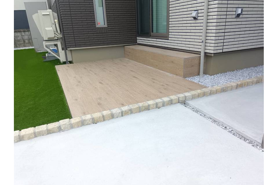 テラスタイル・木調の画像