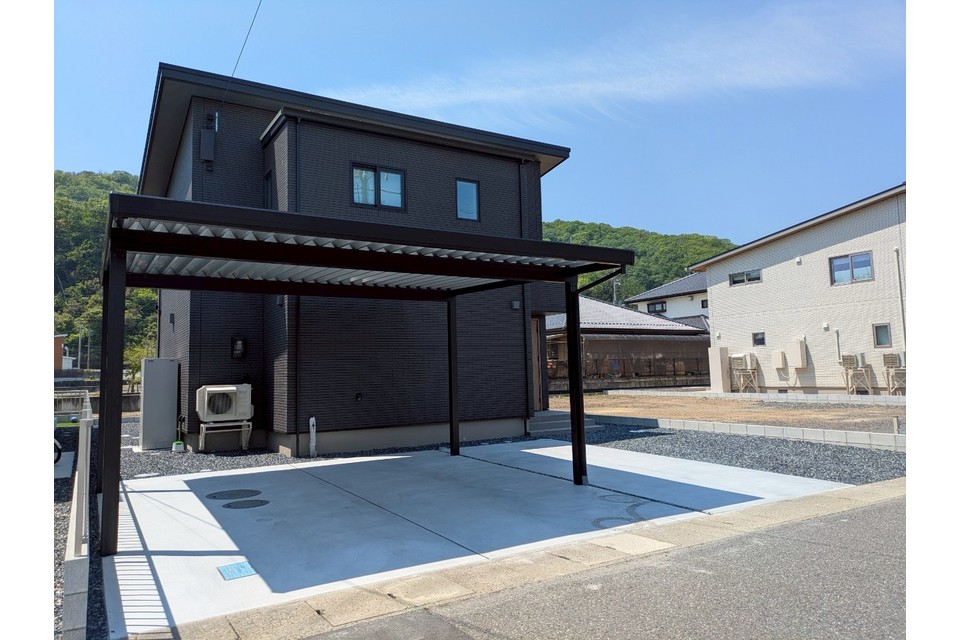 土間コンクリート・隠れミッキー風の画像