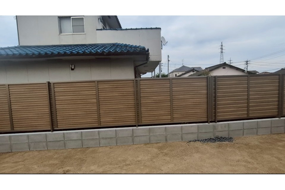目隠しフェンスの画像