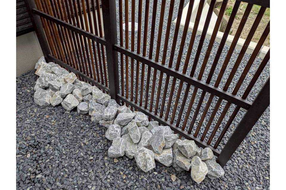 石灰石・ｵｵｸﾞﾘ石の画像