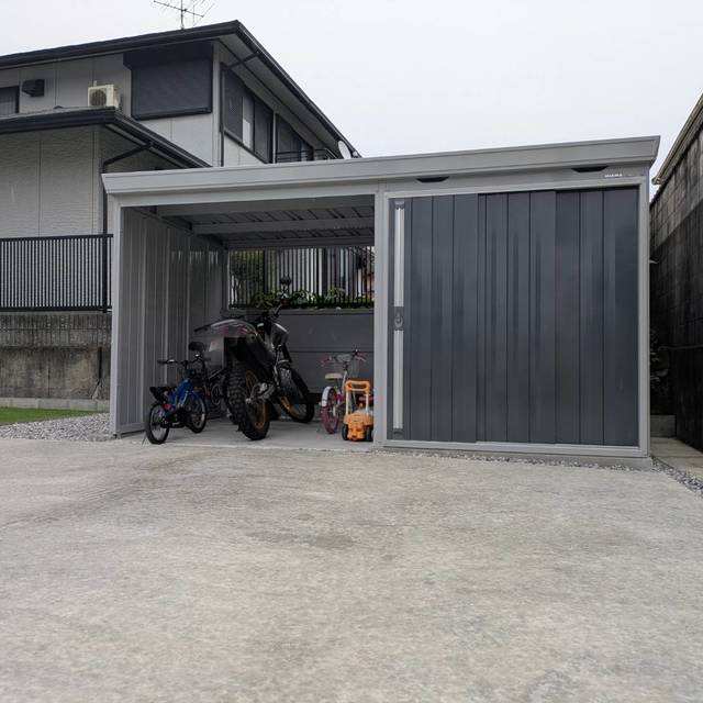 イナバ物置・駐輪場・物置の画像