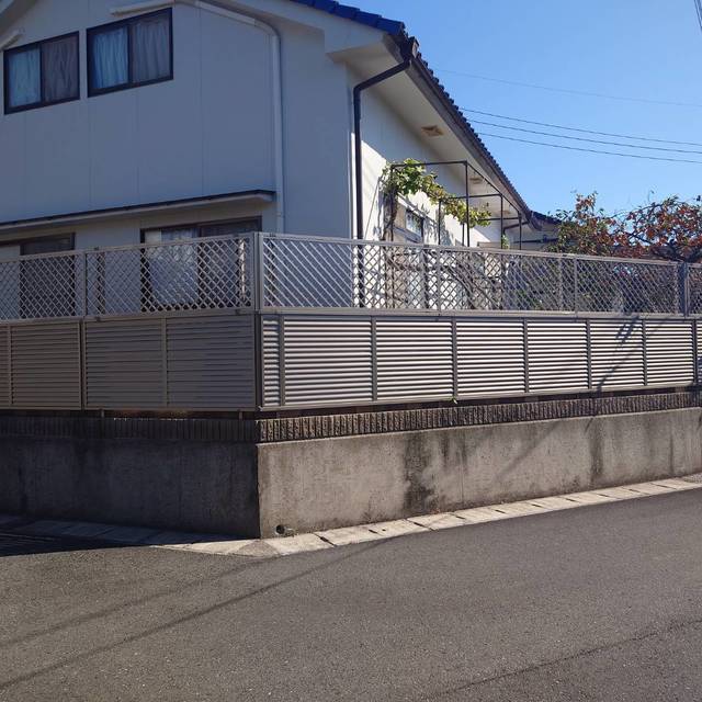 多段柱菱格子ﾌｪﾝｽの画像