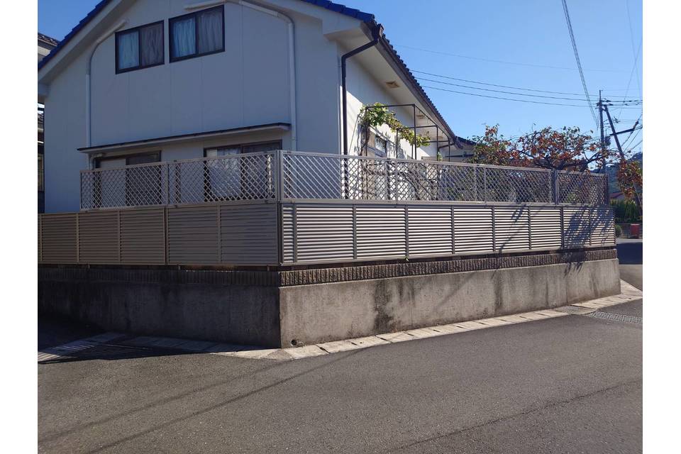 多段柱菱格子ﾌｪﾝｽの画像