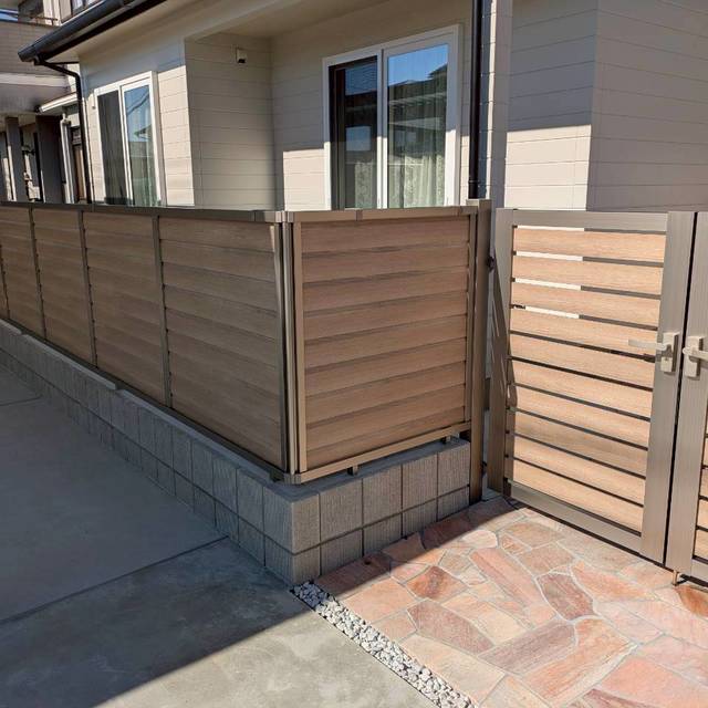 目隠しフェンスの画像