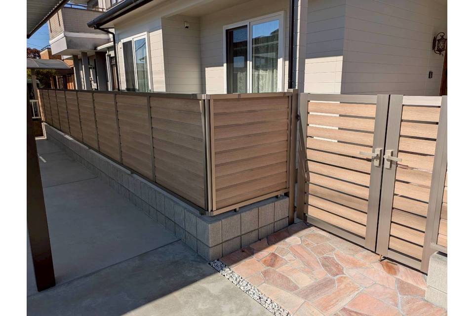 目隠しフェンスの画像