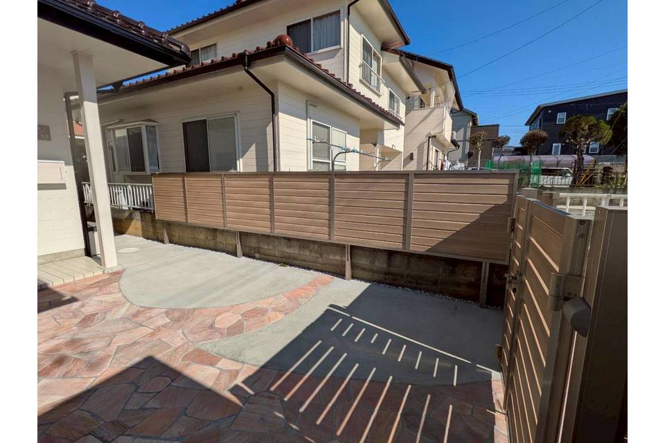 目隠しフェンスの画像