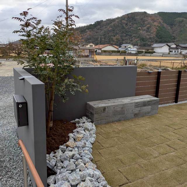 タイル・ベンチの画像