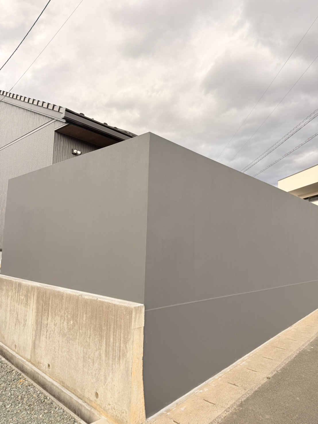 SOLID FRAME WALLの画像