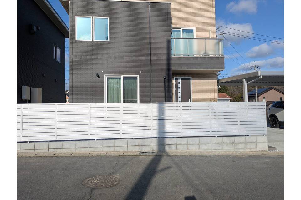 目隠しフェンスの画像